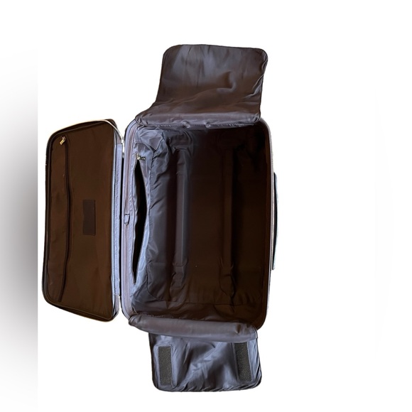 Louis Vuitton Pegase Legere 55 Ebene Carry On (Broken handle included) - Picture 9 of 16